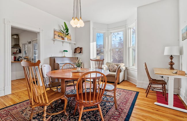 Maple Manor - Photo 24