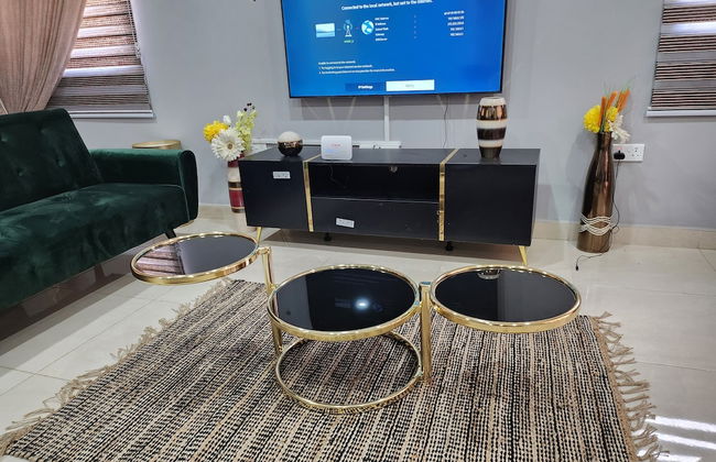 Spacious Luxury 3Bed Hse in Tema Netflix - Foto 37