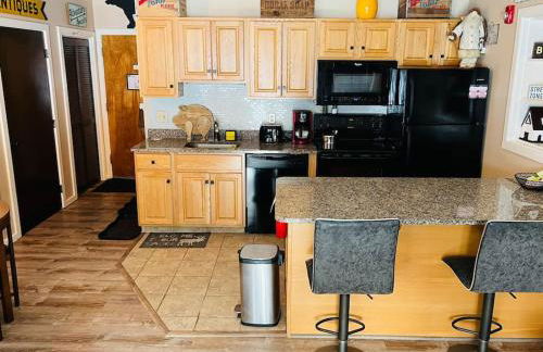 Attitash Mountain Village Studio - Slope View - Ski - Storyland - Photo 36