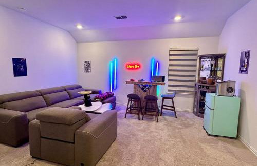 Spacious 6 Bedroom Home- Near Historic McKinney - Foto 6