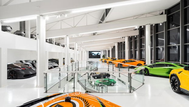 El Museo Lamborghini - Entrada - Foto 3