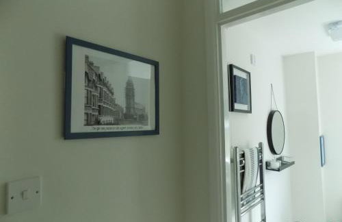 Cathedral View Apartment Derry - Photo 26