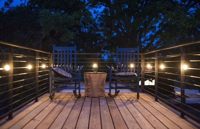 The Woods- Container Tiny House 12 min to Magnolia Baylor Downtown - Foto 22