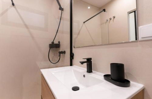 Apartamento moderno recién reformado con patio en el centro de Elche - Foto 12