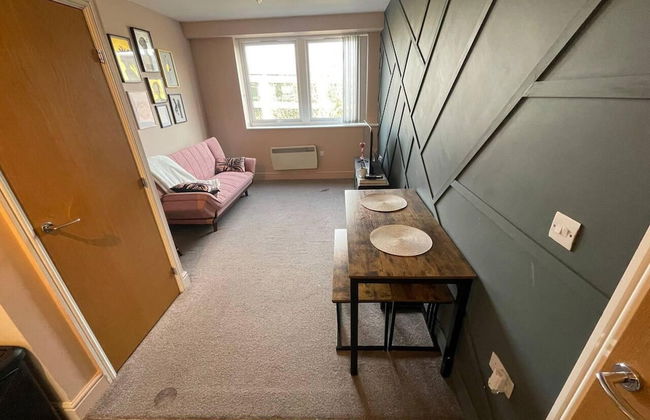 Stylish 1-bed Apartment in Swindon - Foto 28