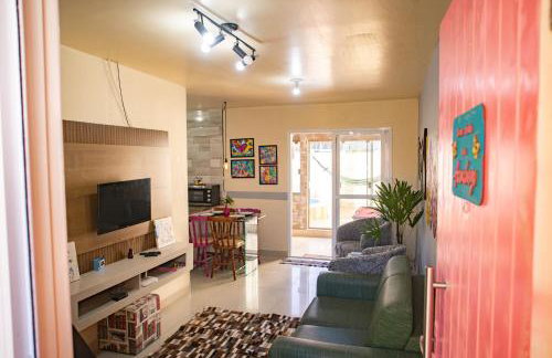 Casa 3 min Shopping Pelotas- Com 1 Suíte, 2 Quartos Climatizados, Piscina e Estacionamento 2 carros - Foto 57