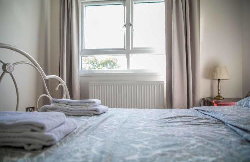 Double bedroom in ashared flat - Photo 5