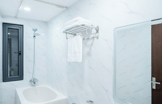 FLESTA Nui Truc Serviced Apartment & Hotel - Photo 40