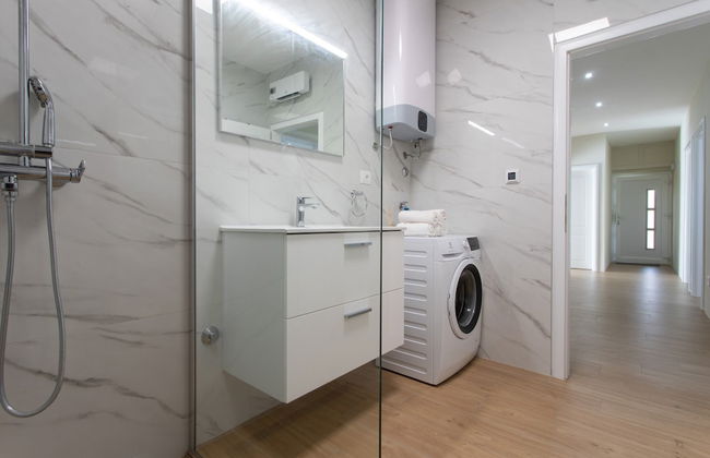 Apt Sara - Classy 100 m2 w Balcony, 2 min to Beach - Foto 31