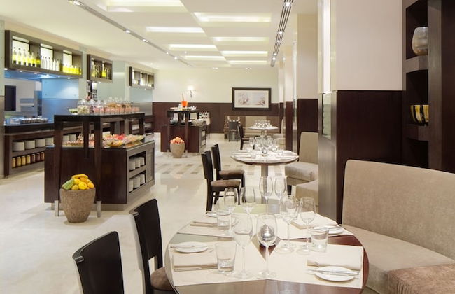 Hyatt Regency Galleria Residence Dubai - Photo 27