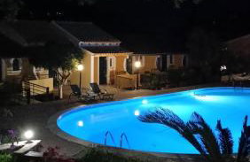 Aphrodite Studios & Pool - Foto 24