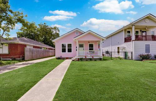 Flamingos on 45th Main - 3 King beds - Great vibe! - Foto 41