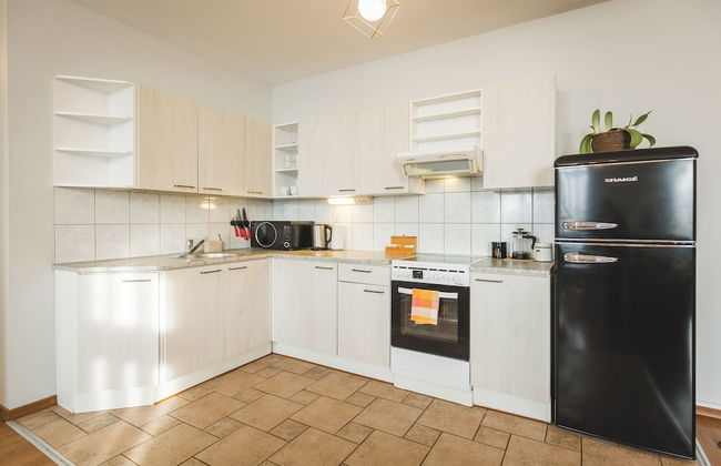 Bearsleys Downtown Apartments - Photo 18