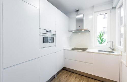 UBICACIÓN INMEJORABLE REFORMADO LUJO - Foto 6