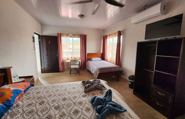 Alojamientos N&S - Photo 13