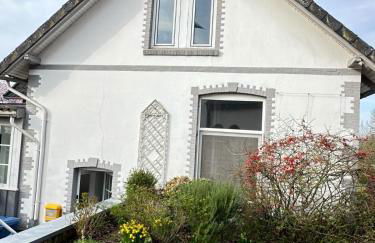 Ferienhaus Weserblick am Sandstrand mit Dart, Billard und Tischkicker - Photo 2