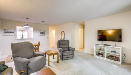 Bella Vista Townhome with Deck Near Back 40 Trail! - Foto 5