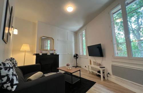 Le Castelet - Paisible T2 proche métro - Foto 17