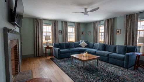 52-Acre Berkshires Farmhouse • Fire Pit Outdoor Dining Trails Copper Kettle Farm by AvantStay - Foto 5, Other