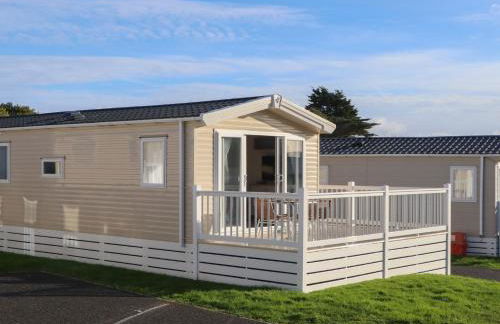 Caravan C31 at Landscove Holiday Park - Photo 6