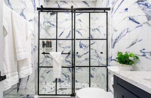 Comfort Meets Style 3BR Plus Parking - Foto 7