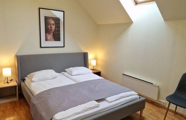 TyzenXL Luxury Vilnius Apartment - Photo 14