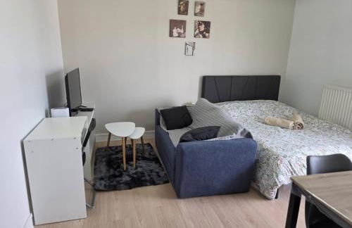 Cozy studio, 5 min from Cosne train station, 3rd floor - Foto 19