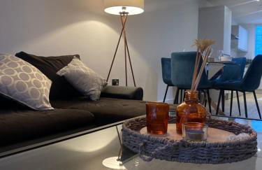 Spacious Central Manchester Apartment - Next To AO Arena & Picadilly Station - Local Attractions - Free Parking - Foto 1