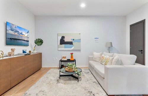 MVR - SupErhost Stay 10 Yrs of 5-Star Service - Foto 8