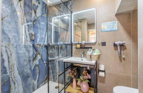 ADIRA Marseille Montgrand 2 étoiles - Foto 127