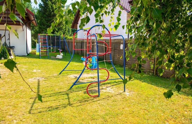 Apartment in Jaroslawiec Near Seaside Beach - Photo 13