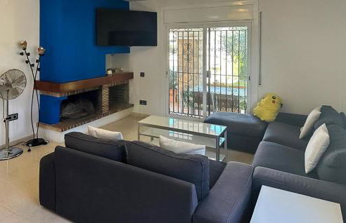 4 Bedroom Lovely Home In Creixell - Foto 4