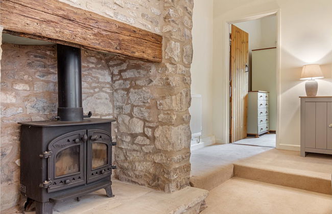 Host Stay The Old Thatch - Photo 16