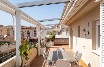 Terraza y Piscina - Koti Rentals - Ático Margarita - Foto 34