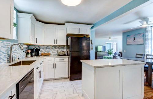 Dock and Kayaks Lakefront Retreat in Sunrise Beach - Foto 15