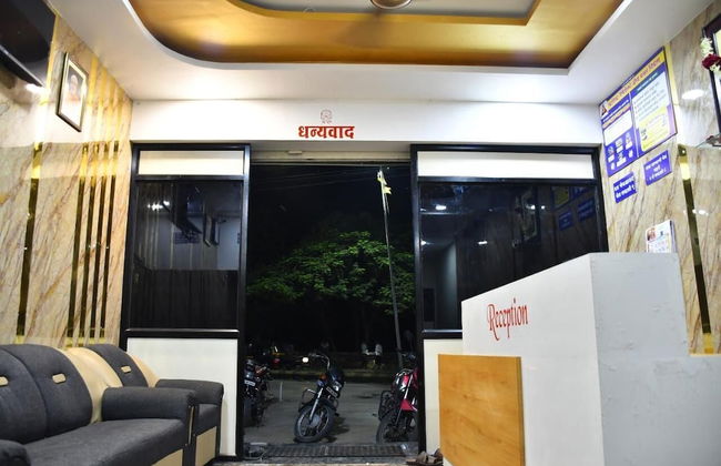 Hotel Kalika Residency - Akkalkot - Photo 1