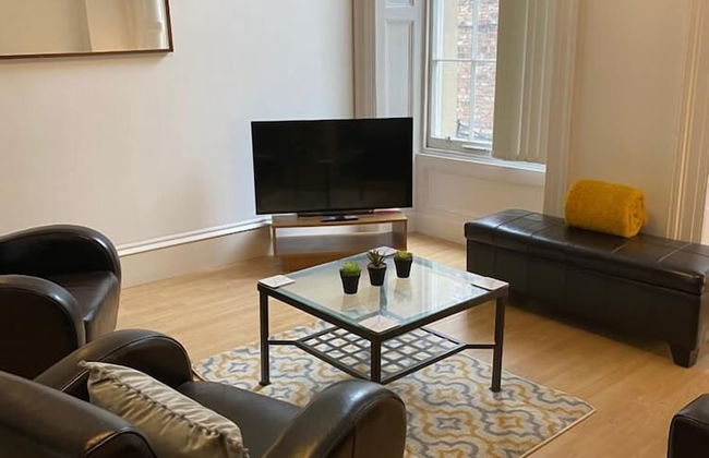 City centre - 1 bedroom apartment - Photo 8