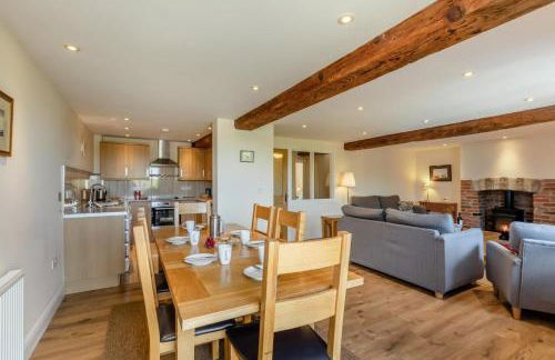 3 Bed in Burton Bradstock oc-s30572 - Photo 5