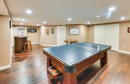 Monterey Home with Hot Tub, Pool and Game Room! - Foto 30