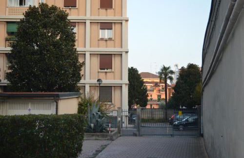 Cologno Centro Apartment - Photo 21