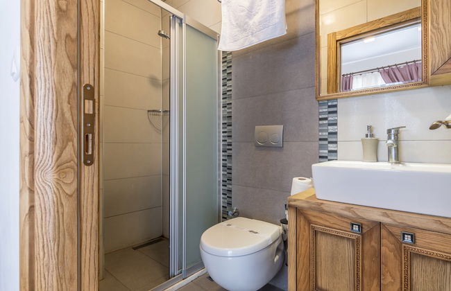 Veziroglu Apart - Photo 58