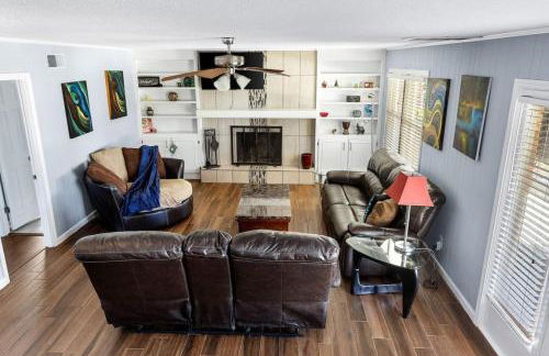 Spacious Oasis With Pool - 5BR - Foto 14