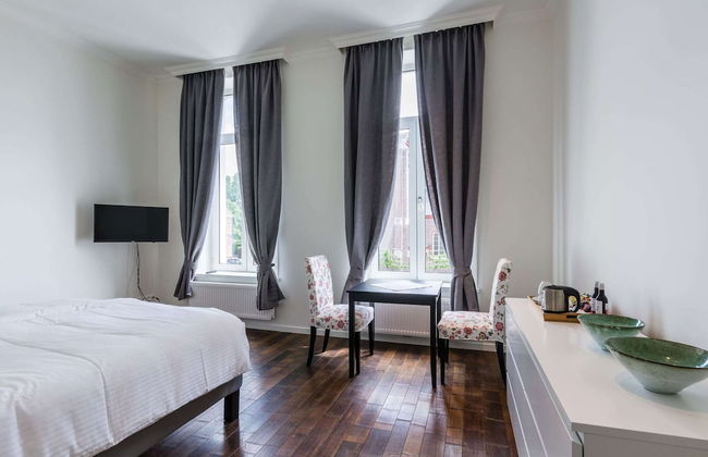 Modern Holiday Home in Assenede With Private Garden - Photo 5