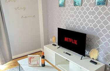 Luxury 3 Bedroom House With FREE Parking - Foto 31