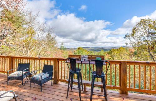 Lakemont Mountain Cabin with Game Room and Hot Tub! - Foto 33