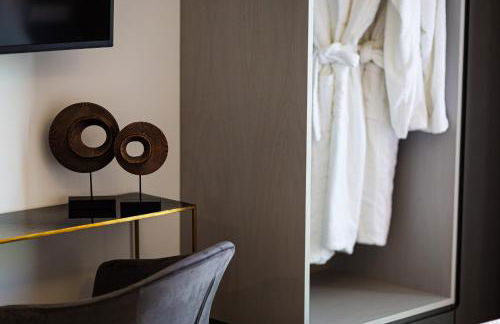 Lagoon Seaside Villa, Sumptuous Retreat,By ThinkVilla - Photo 34