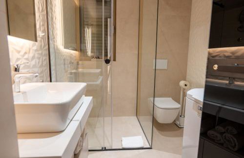 Artorius Duba - Photo 72