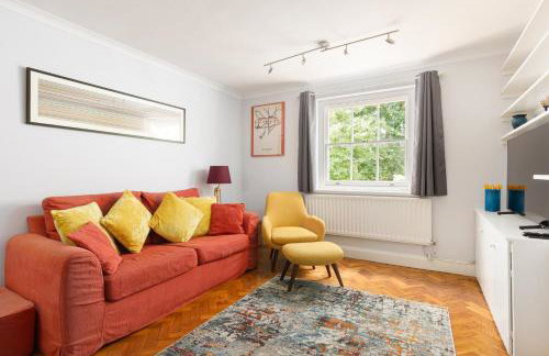 Bright 1BR Bloomsbury Flat by King's Cross - Foto 1