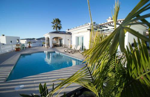 RD01 Villa Atalaya by HolidayAndaluz - Photo 46