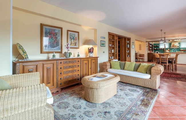 Marvellous Holiday Home near Palermo with Pool & Garden - Foto 10